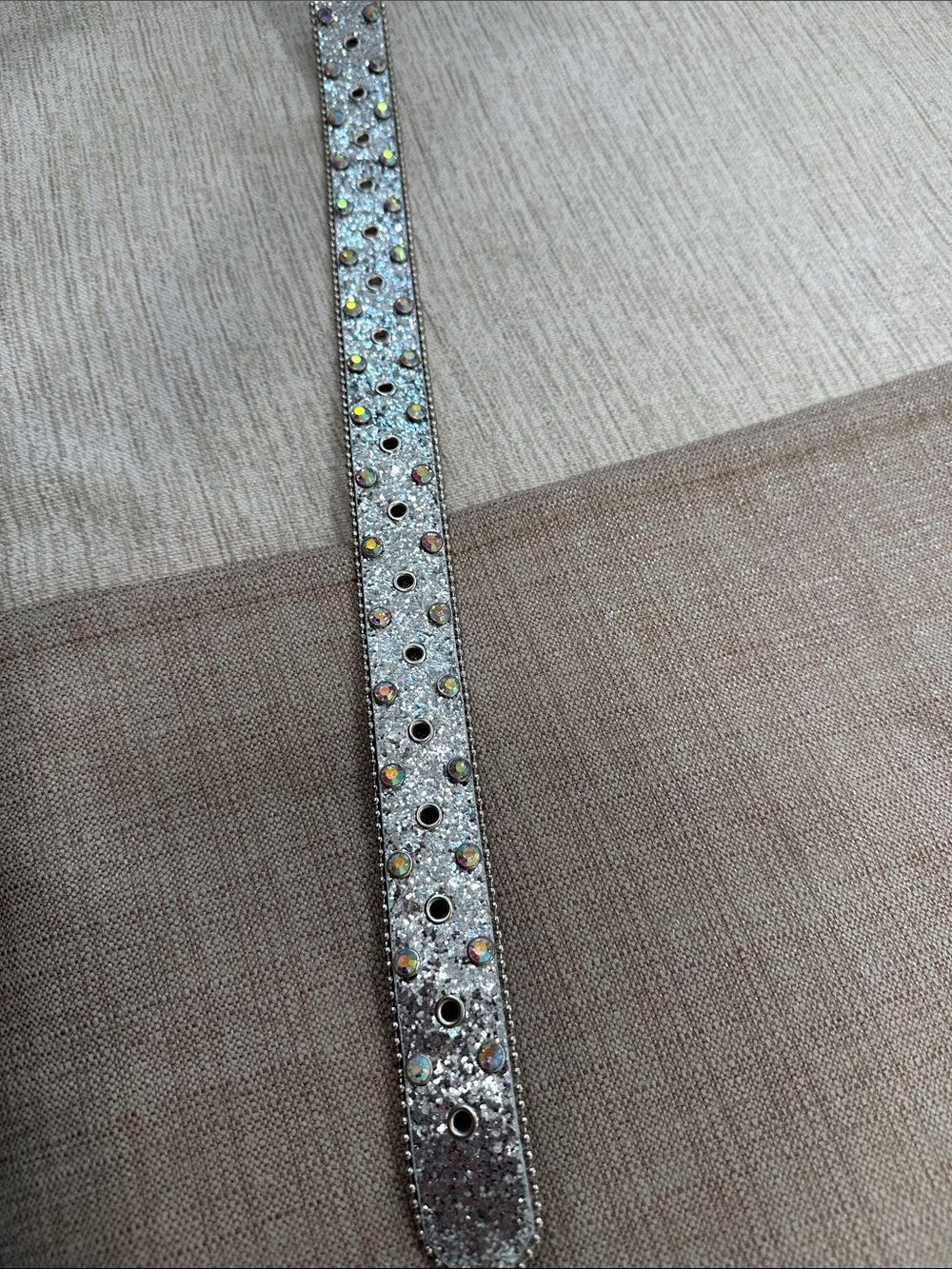 Silver Crystal-Embellished Women's Belt - Picture 10 of 10